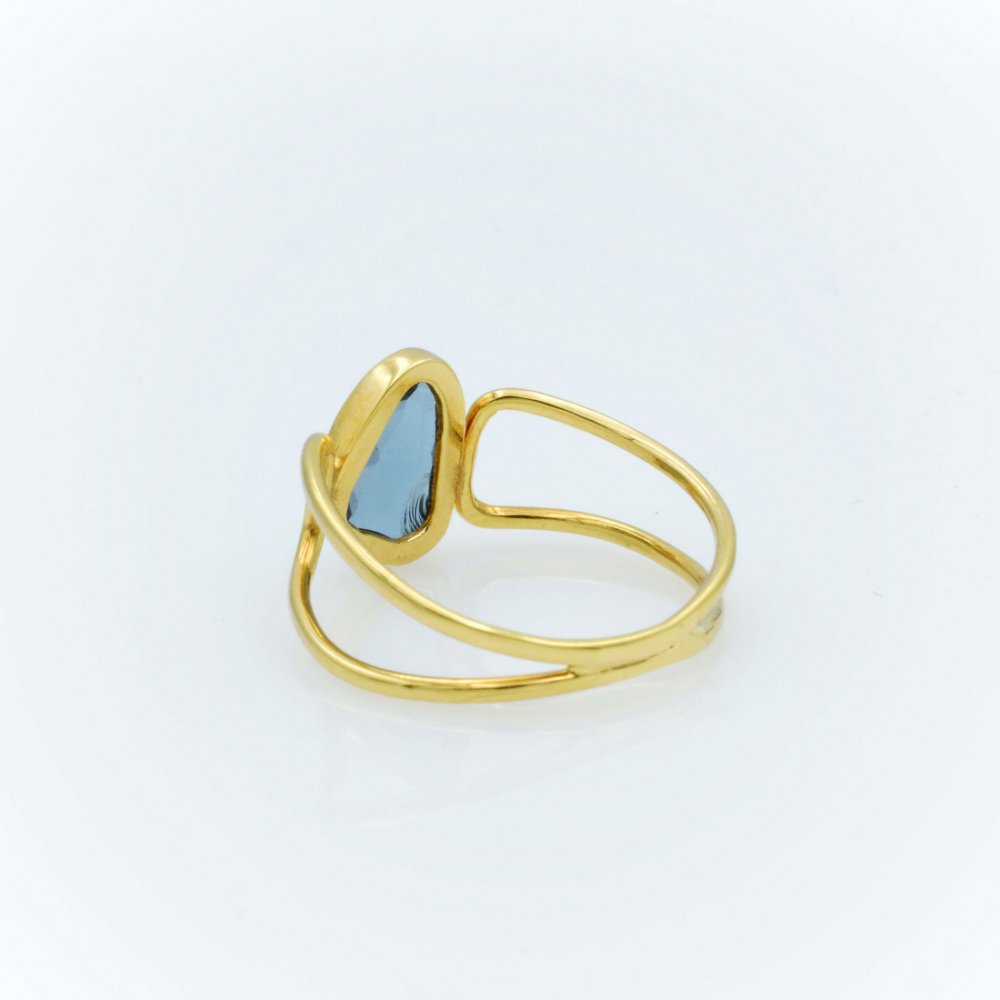 ΔΑΧΤΥΛΙΔΙ ΜΕ LONDON BLUE TOPAZ
